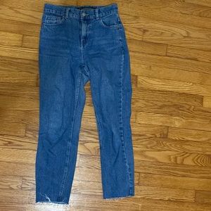 Mom jeans in dark blue